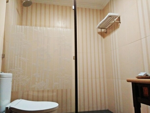 Imagen de la habitación del Hotel Arsela Pangkalan Bun. Foto 18