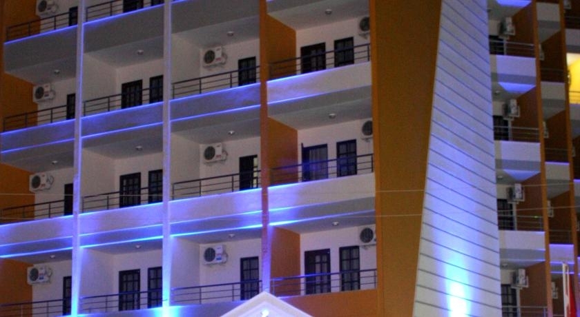 Imagen general del Hotel Arsi. Foto 7