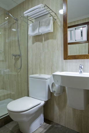 Imagen de la habitación del Hotel Arsus. Foto 11