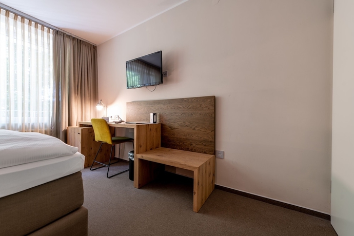 Imagen de la habitación del Hotel Art Aachen. Foto 11