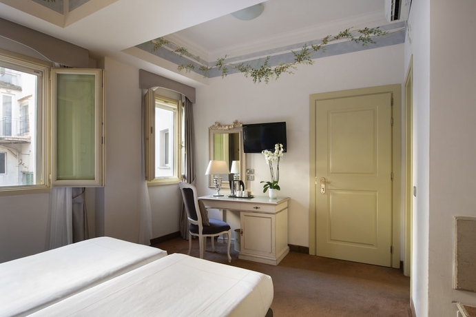 Imagen de la habitación del Hotel Art Atelier. Foto 11