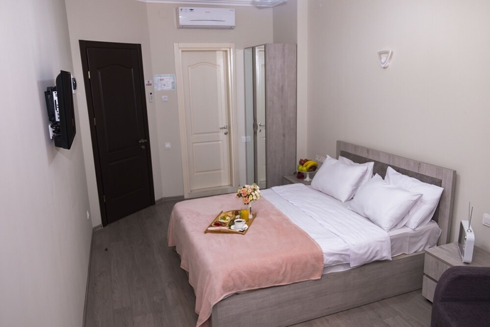 Imagen de la habitación del Hotel Art Batumi. Foto 11