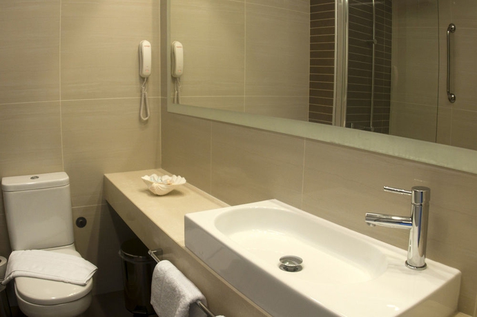 Imagen de la habitación del Hotel Art Debono. Foto 2