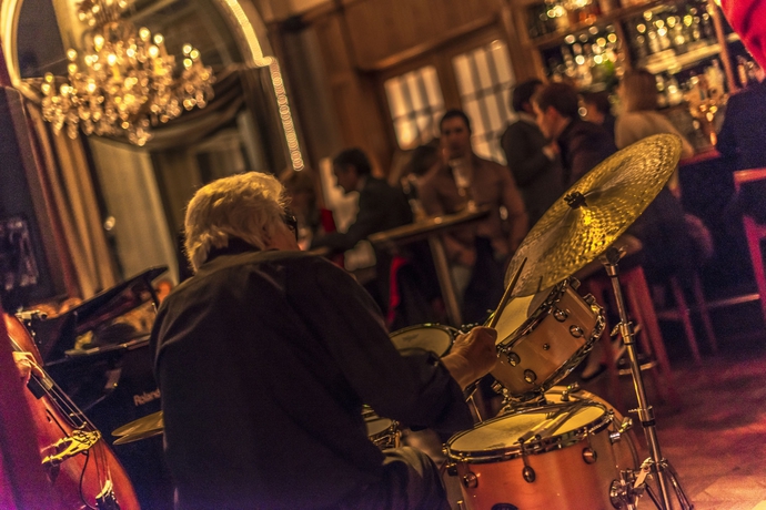 Imagen del bar/restaurante del Hotel Art Deco Montana. Foto 6