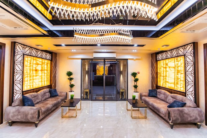 Imagen de los interiores del Hotel Art Deluxe, Taskent. Foto 12