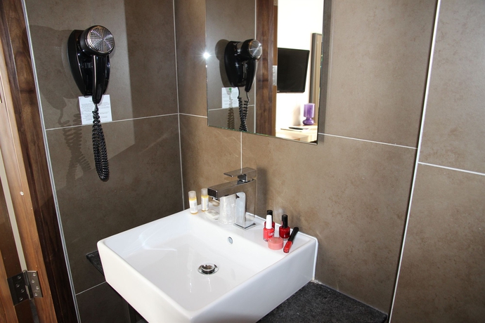 Imagen de la habitación del Hotel Art Eiffel. Foto 5