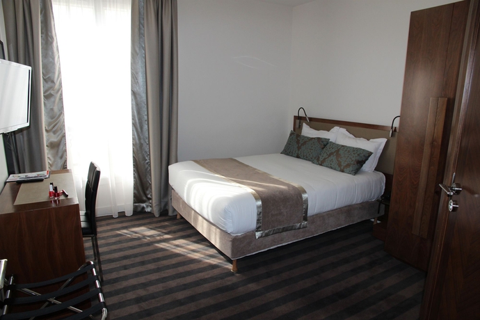 Imagen de la habitación del Hotel Art Eiffel. Foto 7