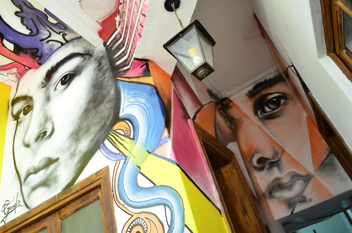 Imagen de los interiores del Hotel Art Factory San Telmo. Foto 8