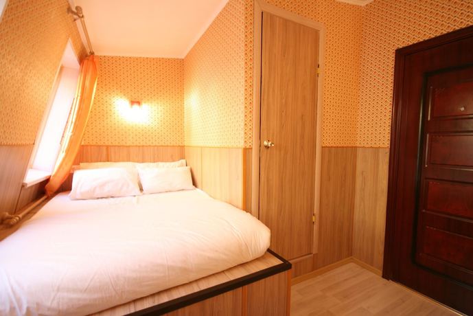 Imagen de la habitación del Hotel Art Galaktika. Foto 7