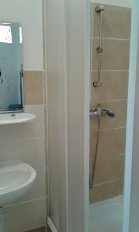 Imagen de la habitación del Hotel Art Hostel. Foto 15