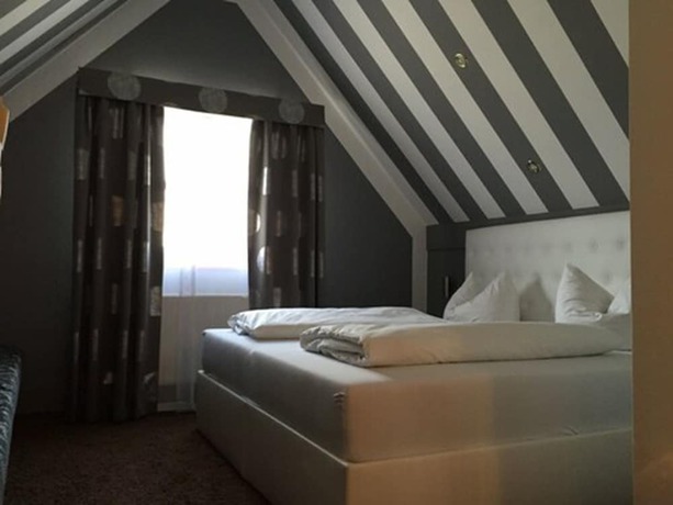 Imagen de la habitación del Hotel Art Ingolstadt. Foto 12