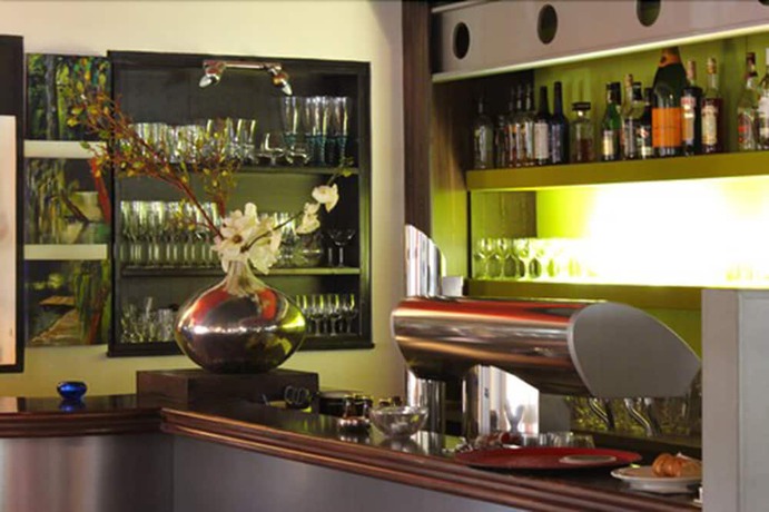 Imagen del bar/restaurante del Hotel Art Ingolstadt. Foto 8