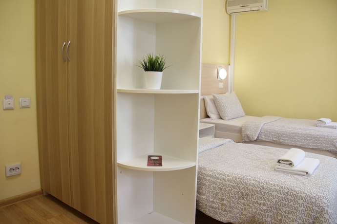 Imagen de la habitación del Hotel Art Inn. Foto 12