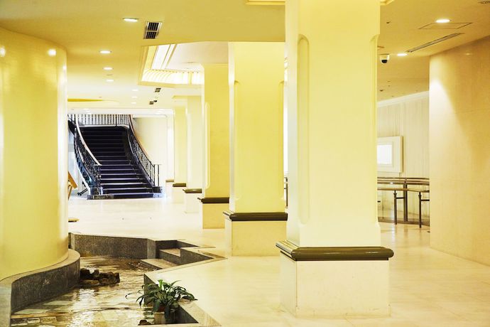 Imagen de los interiores del Hotel Art KOKURA New Tagawa. Foto 20