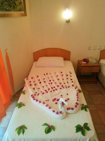 Imagen de la habitación del Hotel Art, Kusadasi. Foto 9