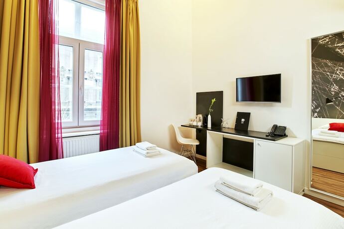 Imagen de la habitación del Hotel Art Like. Foto 14