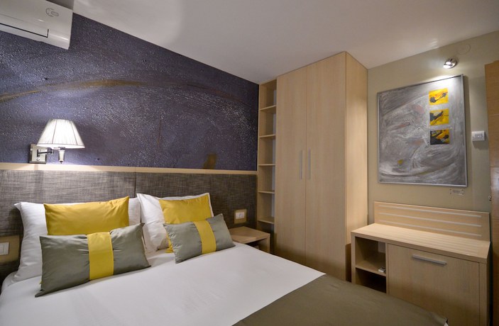 Imagen de la habitación del Hotel Art Loft. Foto 3