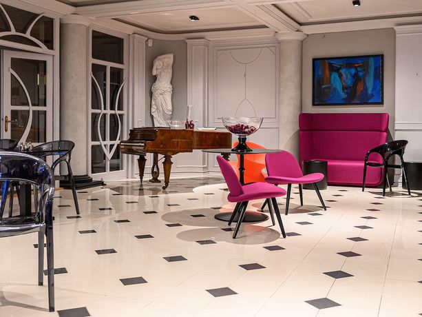 Imagen de los interiores del Hotel Art Loft. Foto 19