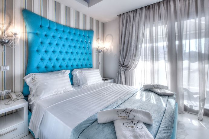 Imagen de la habitación del Hotel Art Luxury Suites. Foto 2