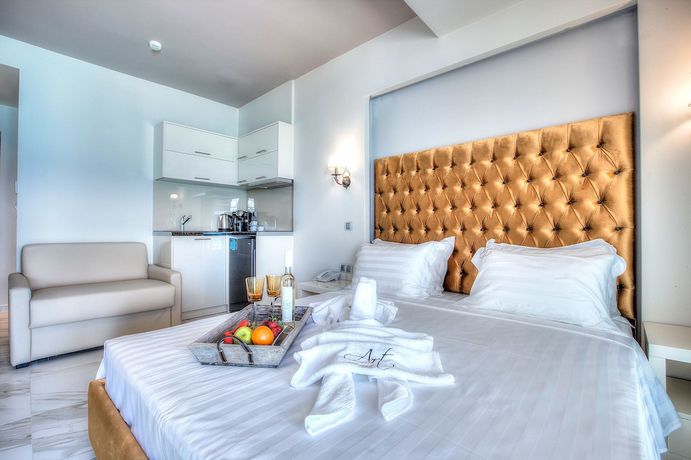 Imagen de la habitación del Hotel Art Luxury Suites. Foto 14