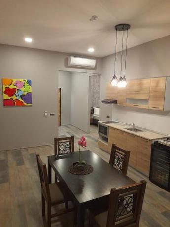 Imagen de la habitación del Hotel Art Magus. Foto 17