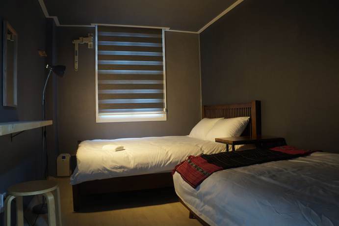 Imagen de la habitación del Hotel Art N Stay - Hostel. Foto 15