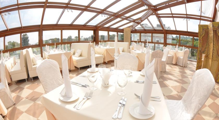 Imagen del bar/restaurante del Hotel Art Nikolaevsky Posad. Foto 4