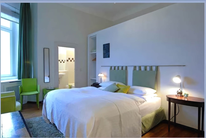 Imagen de la habitación del Hotel Art Nouveau. Foto 11