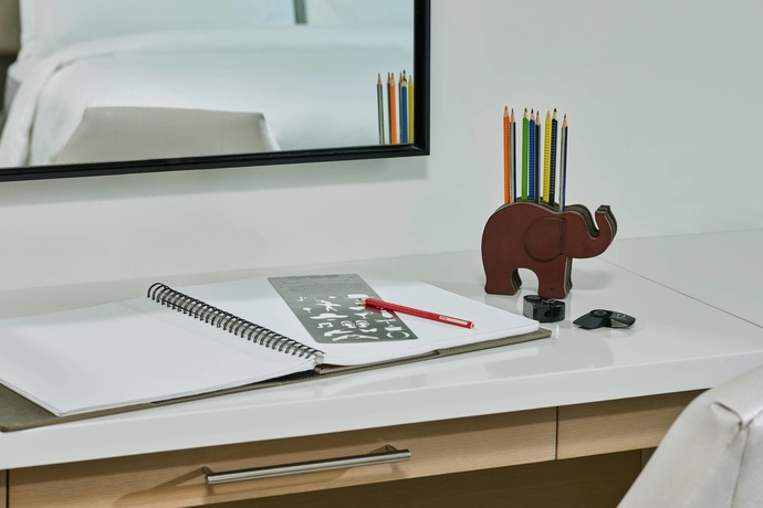 Imagen de la habitación del Hotel Art Ovation, Autograph Collection. Foto 9