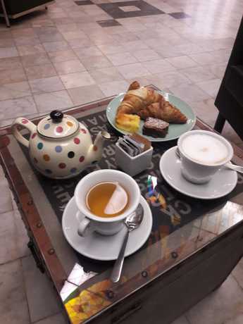 Imagen del bar/restaurante del Hotel Art Pietrasanta. Foto 5