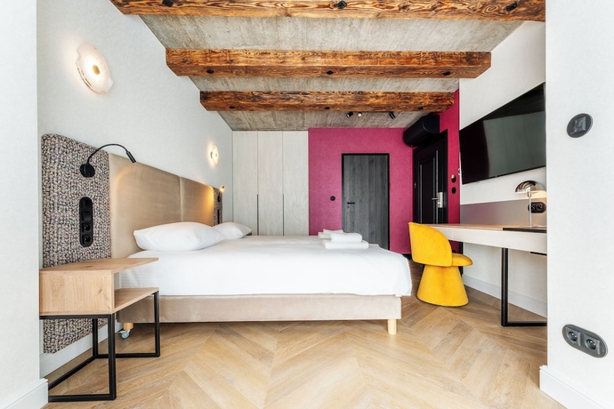Imagen de la habitación del Hotel Art Queen Aparthotel. Foto 2