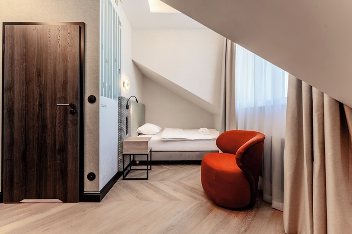 Imagen de la habitación del Hotel Art Queen Aparthotel. Foto 10