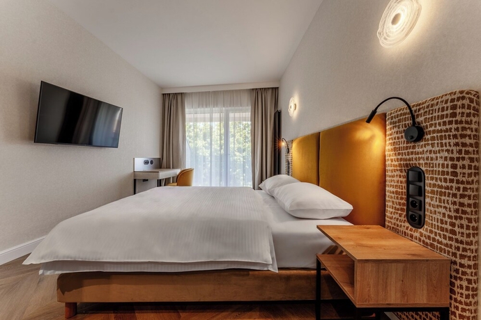 Imagen de la habitación del Hotel Art Queen Aparthotel. Foto 13