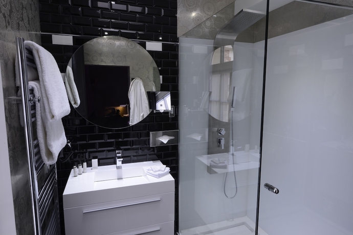 Imagen de la habitación del Hotel Art Rochecorbon. Foto 2