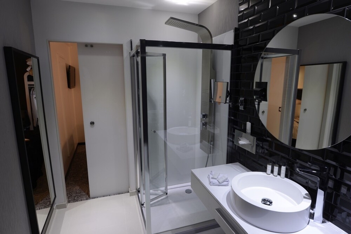 Imagen de la habitación del Hotel Art Rochecorbon. Foto 10