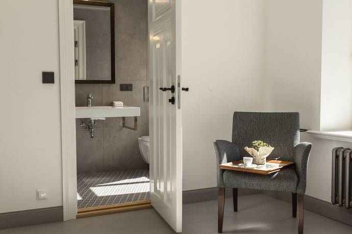 Imagen de la habitación del Hotel Art Roma. Foto 5