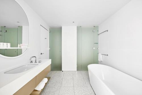 Imagen de la habitación del Hotel Art Series - The Johnson. Foto 5