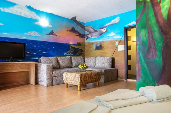 Imagen de la habitación del Hotel Art Simona. Foto 8