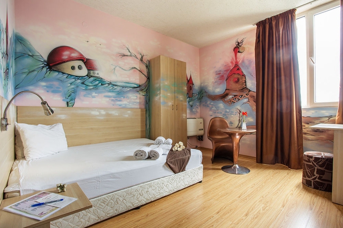 Imagen de la habitación del Hotel Art Simona. Foto 12