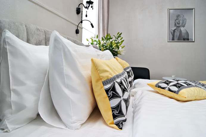 Imagen de la habitación del Hotel Art Sofit. Foto 17