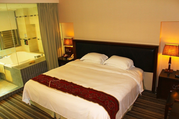 Imagen de la habitación del Hotel Art Spa Hotel. Foto 6