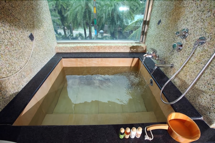 Imagen de la habitación del Hotel Art Spa Hotel. Foto 10