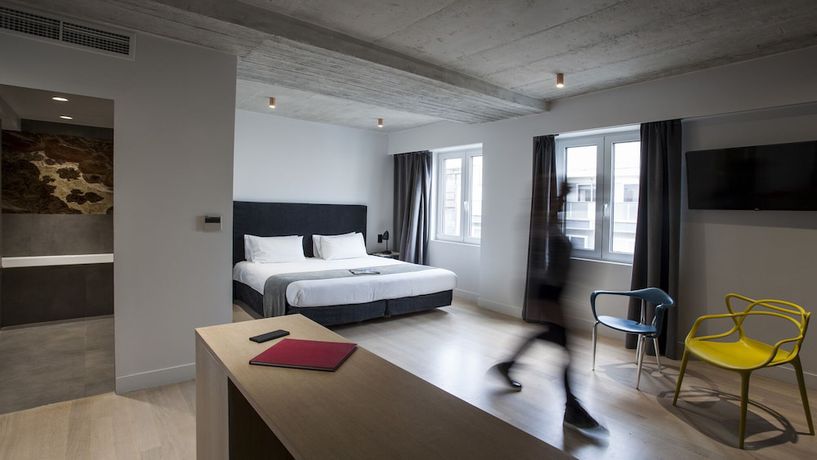 Imagen de la habitación del Hotel Art Suites Korai. Foto 2