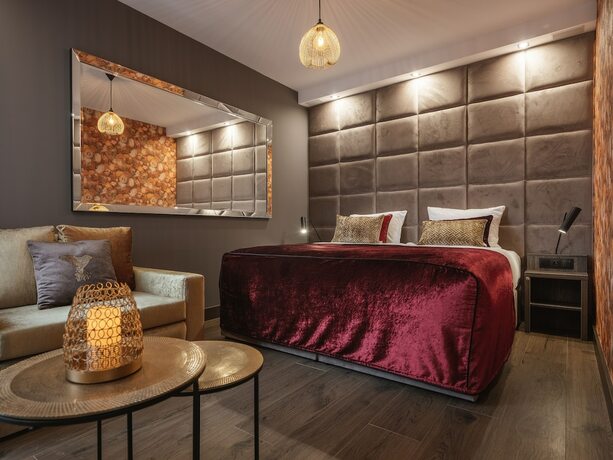 Imagen de la habitación del Hotel Art Suites Luxury. Foto 12