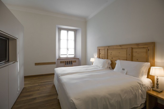 Imagen de la habitación del Hotel Art Varese. Foto 14