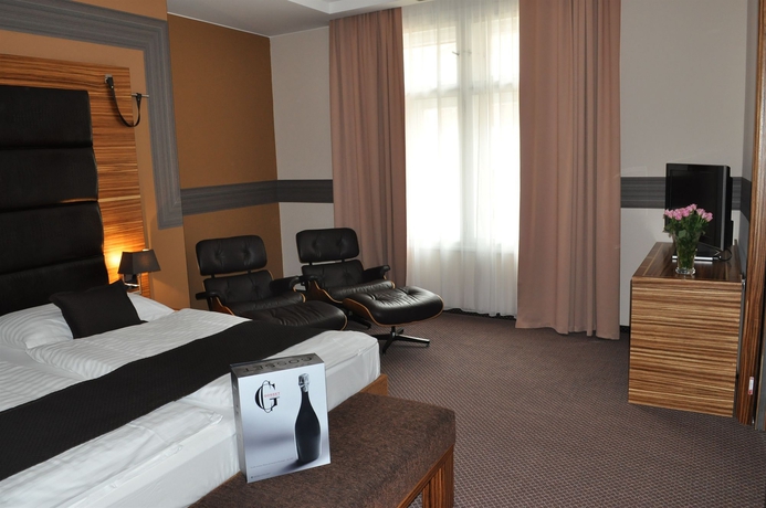 Imagen de la habitación del Hotel Art William. Foto 11