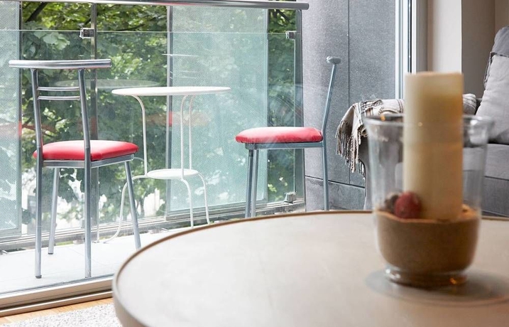 Imagen de los interiores del Hotel Art7 The Apartment. Foto 7