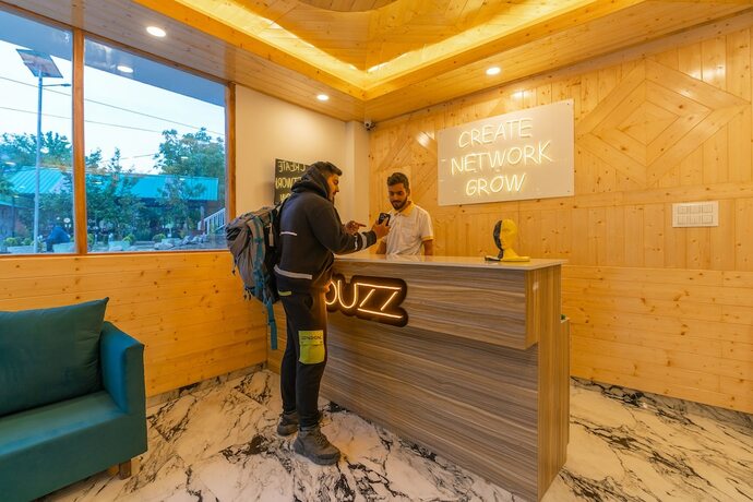 Imagen general del Hotel ArtBuzz Manali, Old Manali. Foto 4