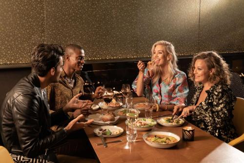 Imagen general del Hotel Art'Otel Amsterdam. Foto 10