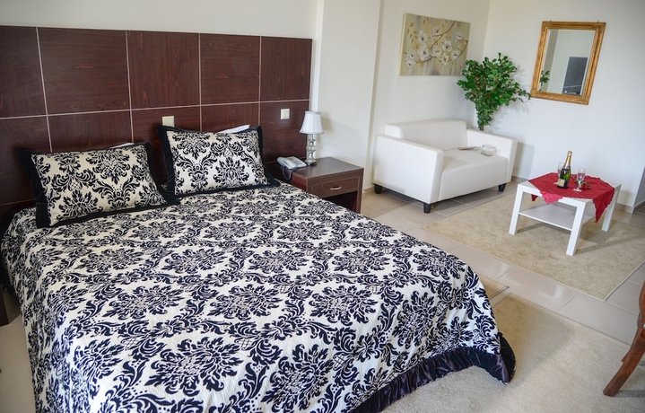 Imagen de la habitación del Hotel Arta Palace. Foto 6